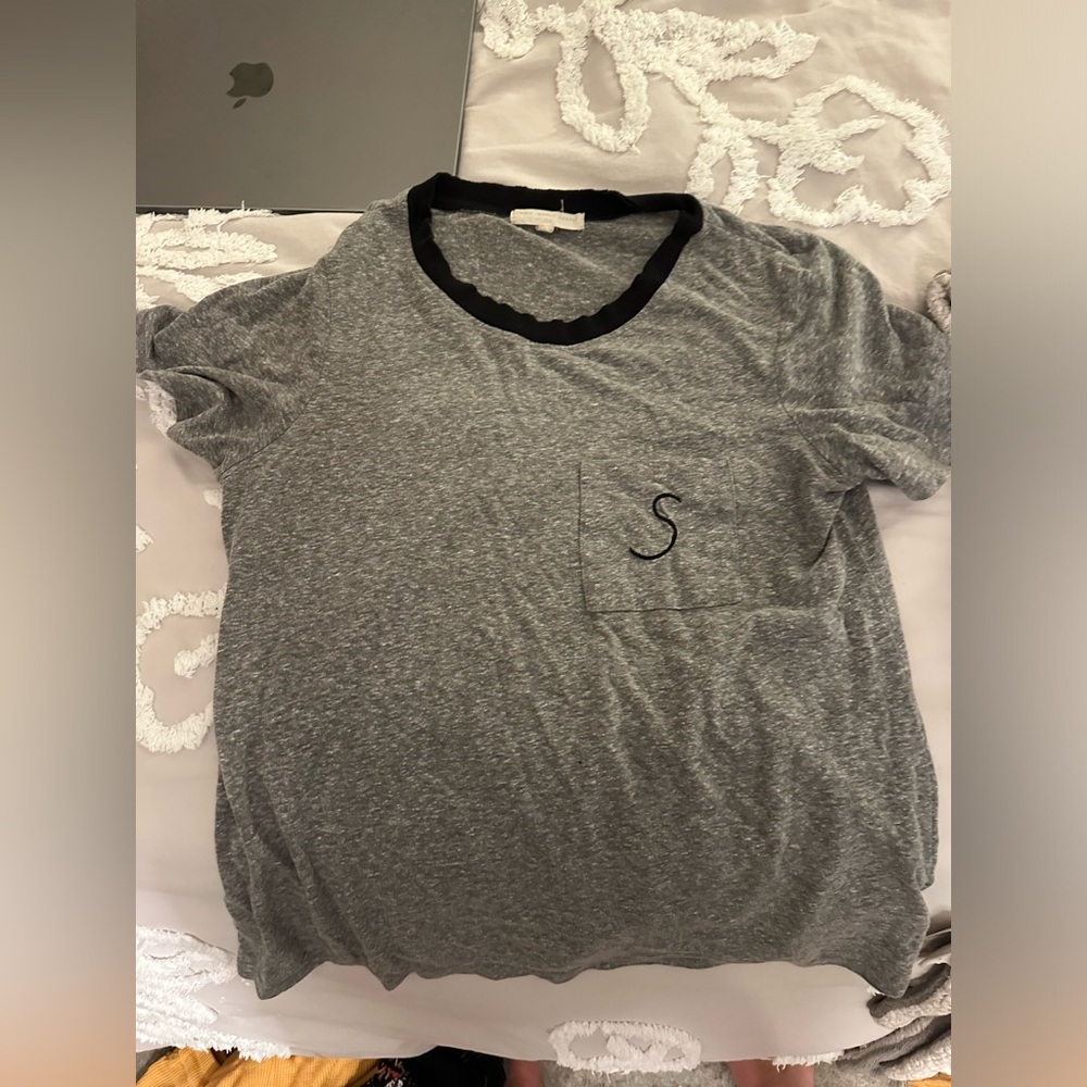 S urban outfitters gray tee w black trim - size small